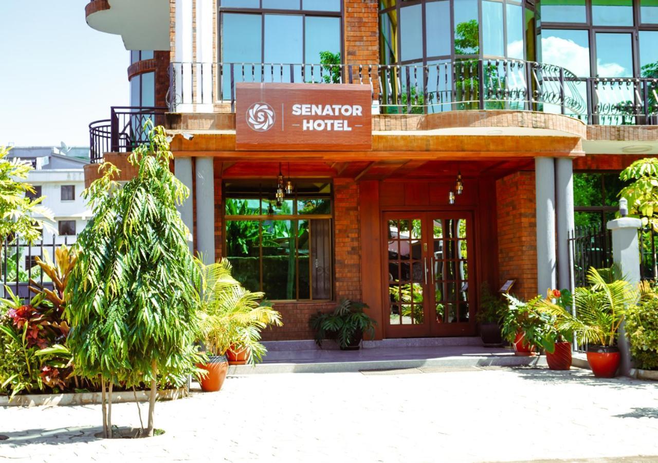 Senator Hotel Аруша Екстер'єр фото
