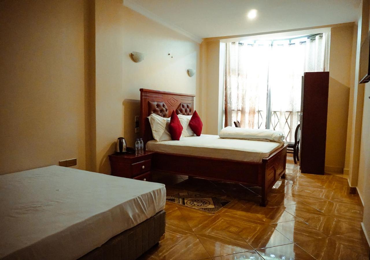 Senator Hotel Аруша Екстер'єр фото
